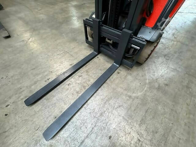 Forklift Linde E 20PH - 02 - Textilian