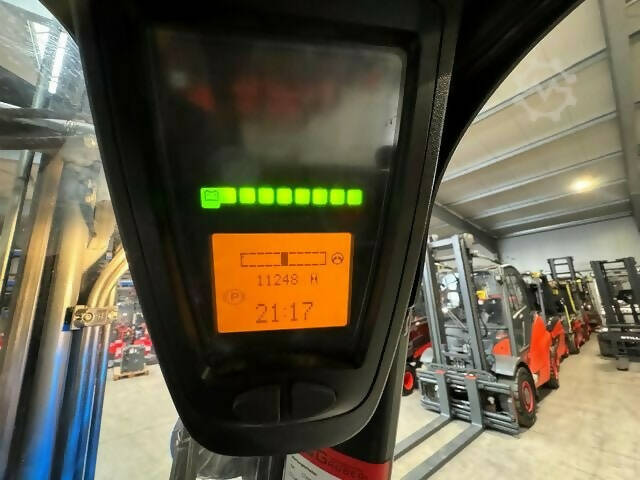 Forklift Linde E 20PH - 02 - Textilian